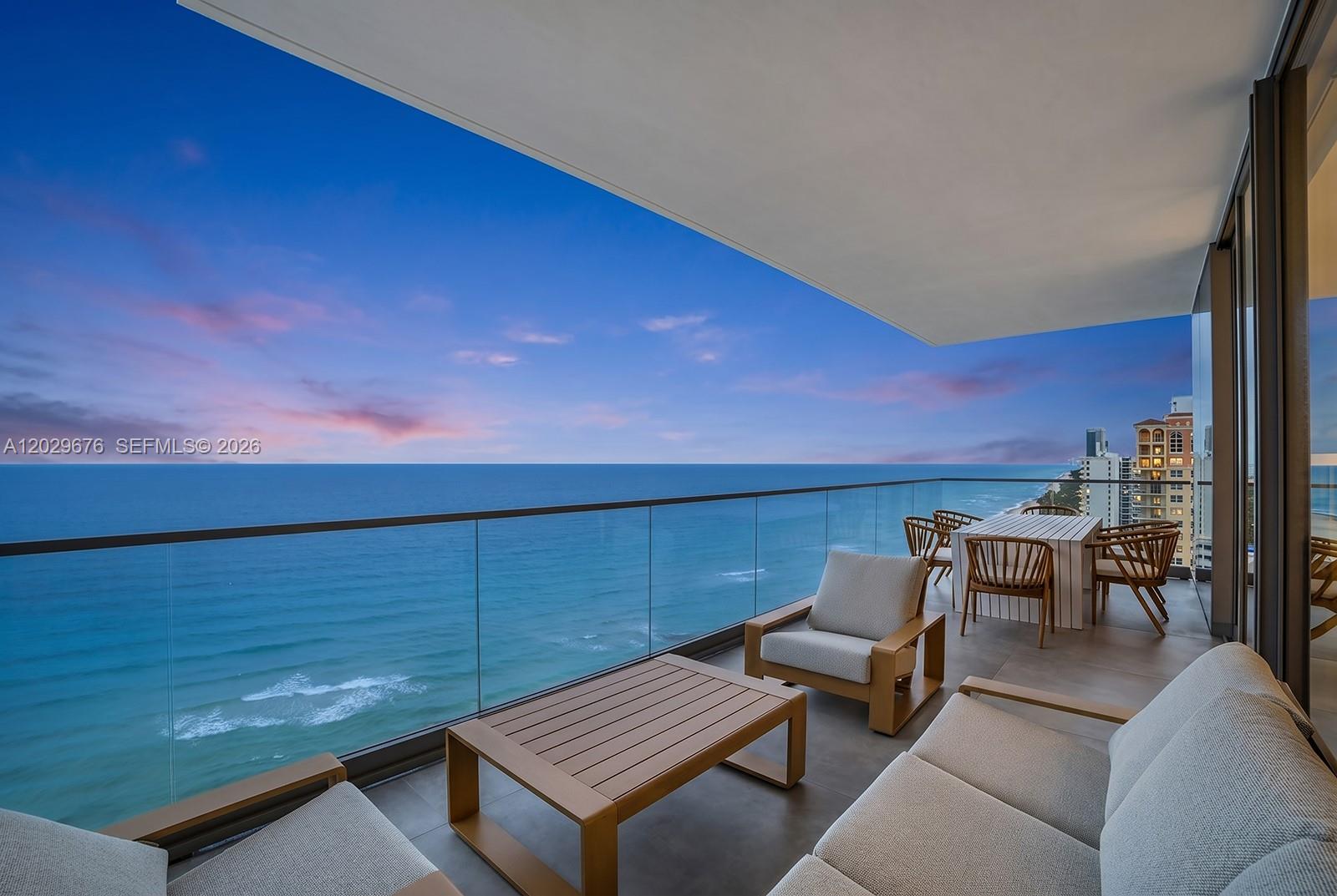 2000 S Ocean Drive 15b Property Photo 12