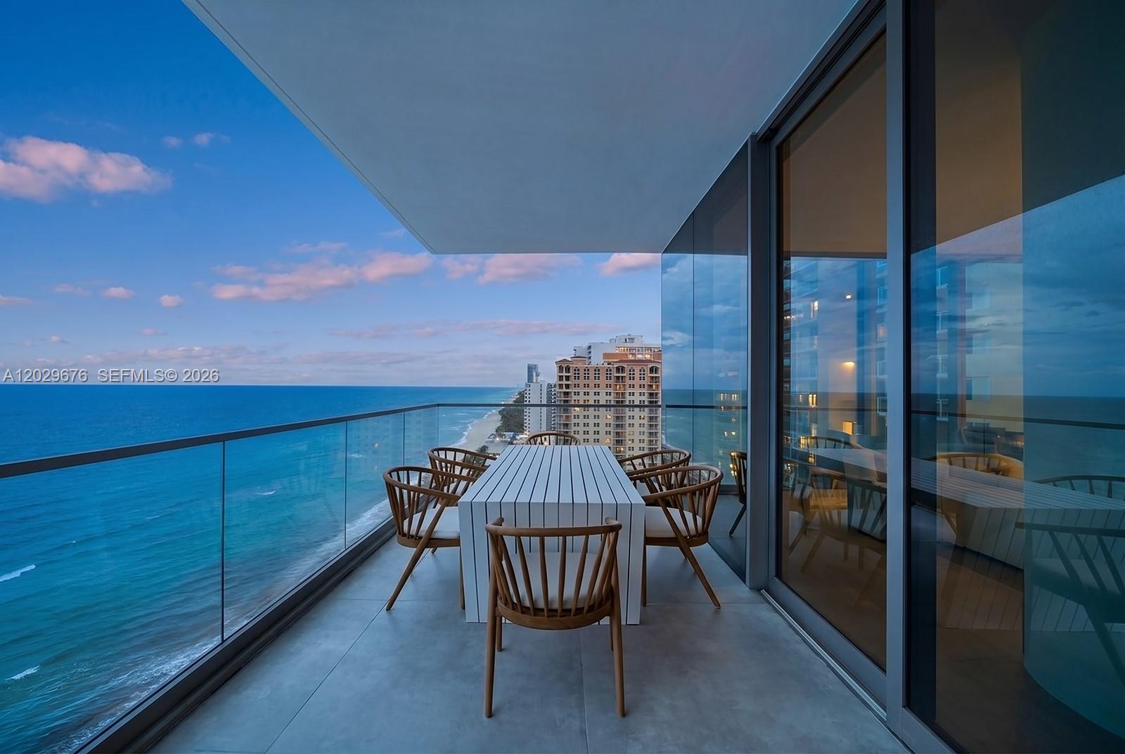 2000 S Ocean Drive 15b Property Photo 14
