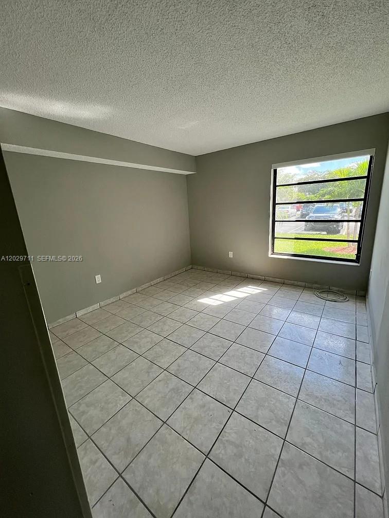 1300 Sw 122nd Avenue 101-2 Property Photo 9