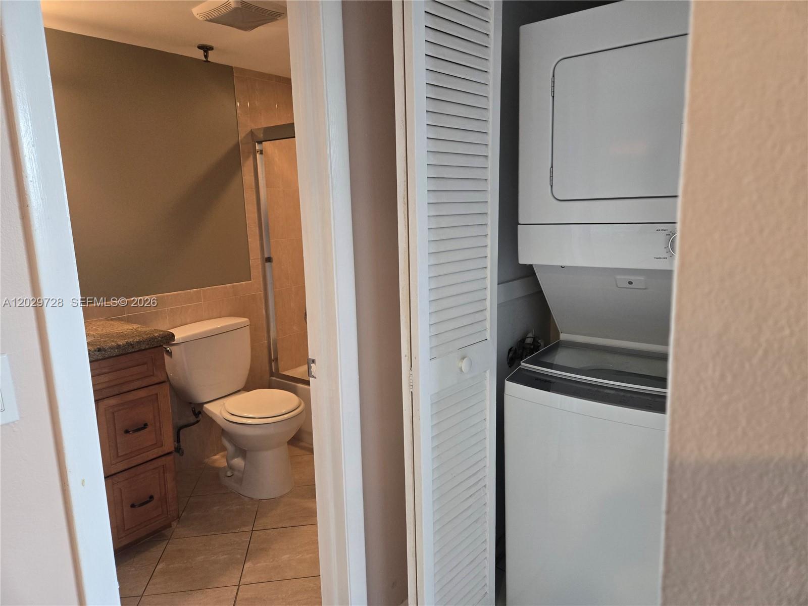 2400 Deer Creek Country Club Boulevard 309-1 Property Photo 8