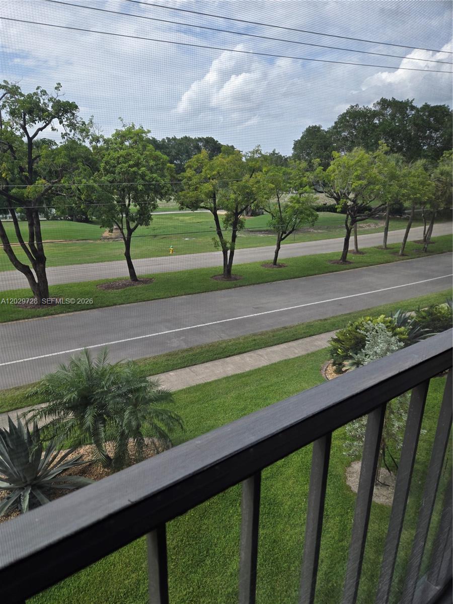 2400 Deer Creek Country Club Boulevard 309-1 Property Photo 11