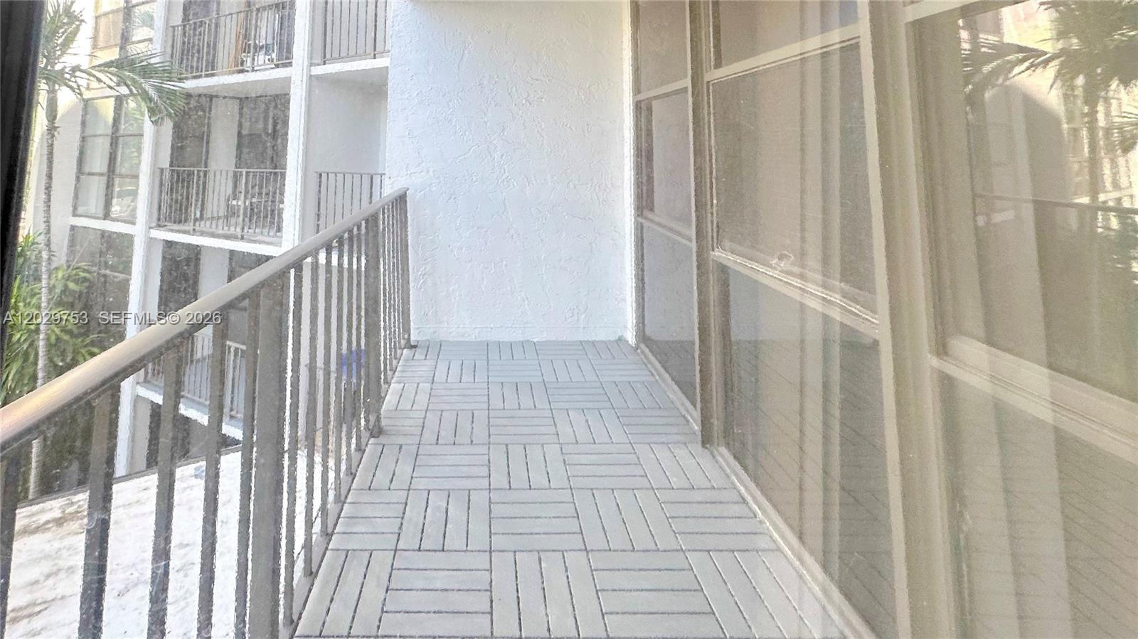 800 Parkview Drive 323 Property Photo 17
