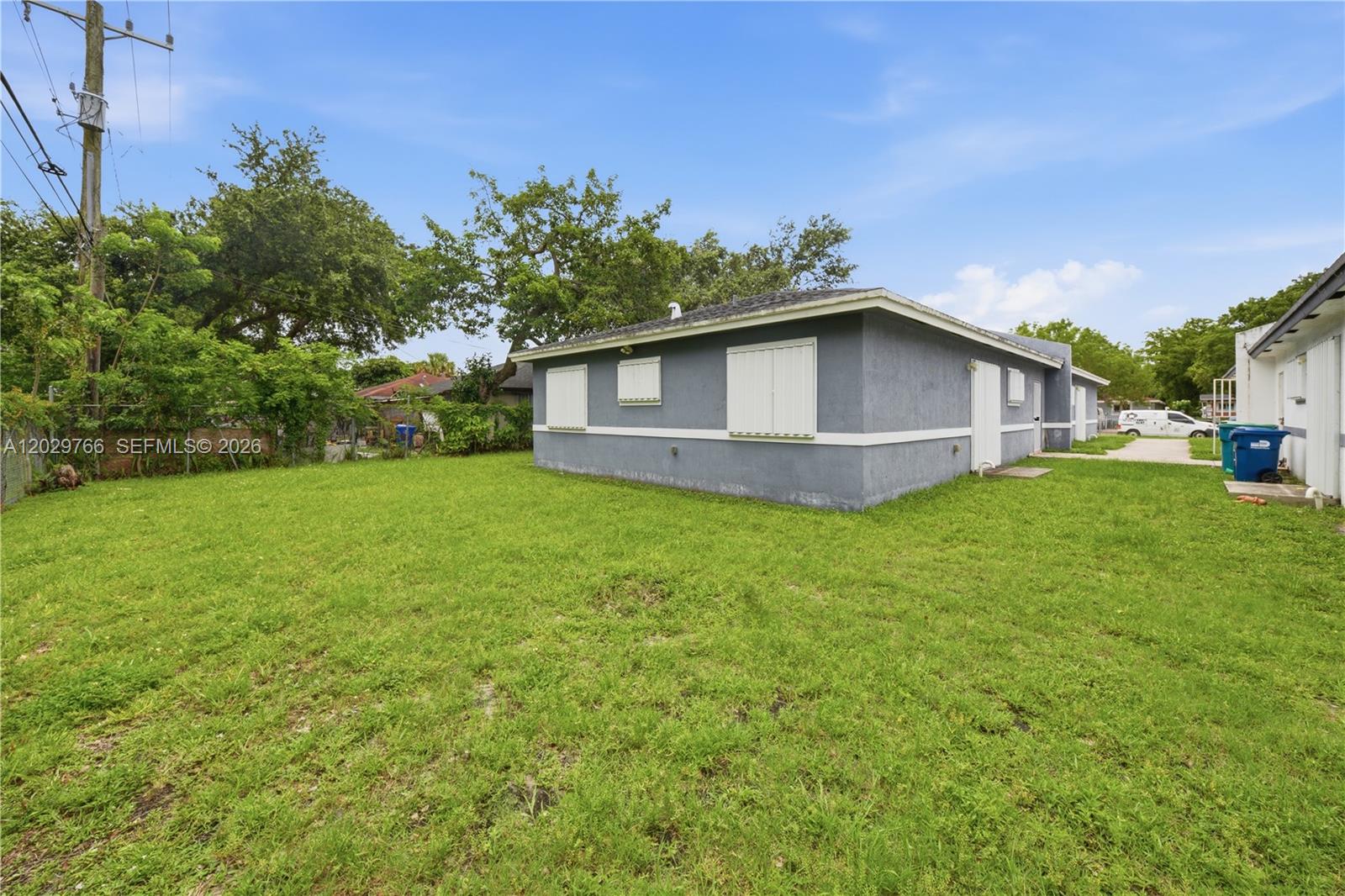 2249/2251 Nw 66th Street Property Photo 1