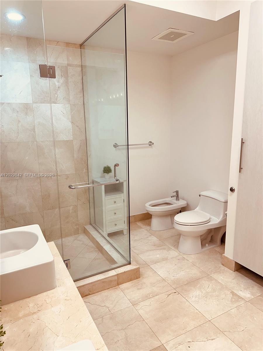 218 Se 14th Street Ts206 Property Photo 11