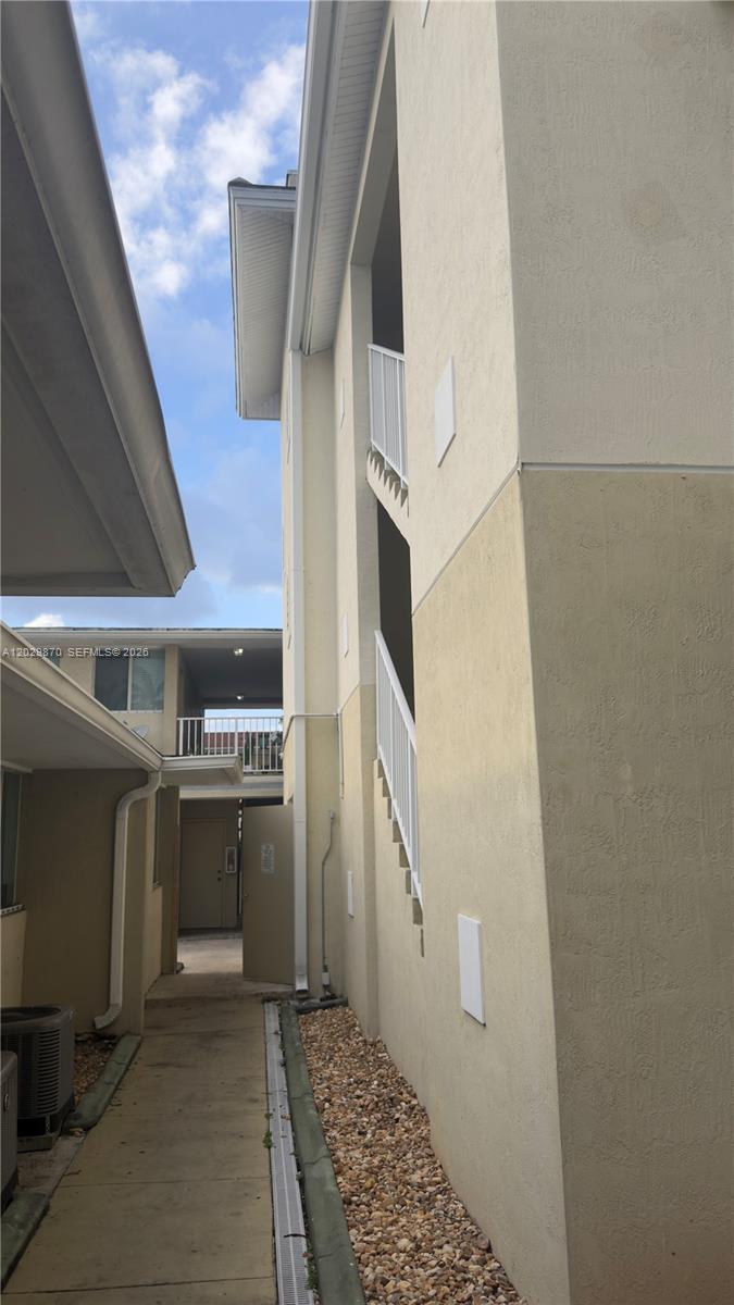 1025 Sw 7th Avenue 6 Property Photo 6