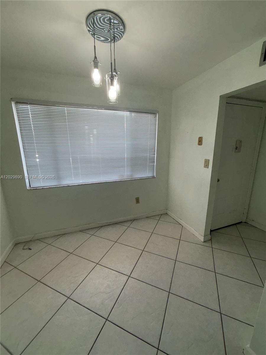 A12029890 Property Photo 4