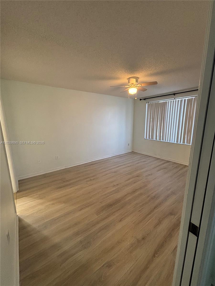 A12029890 Property Photo 10