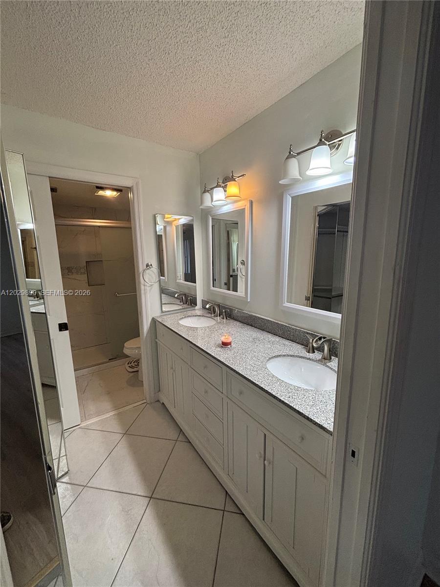 A12029890 Property Photo 16