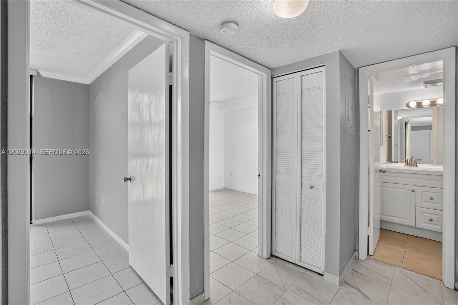 11780 Sw 18th Street 428-2 Property Photo 17