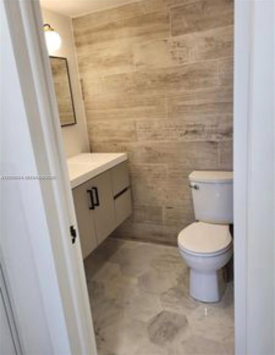 733 Se 1st Way 109 Property Photo 8