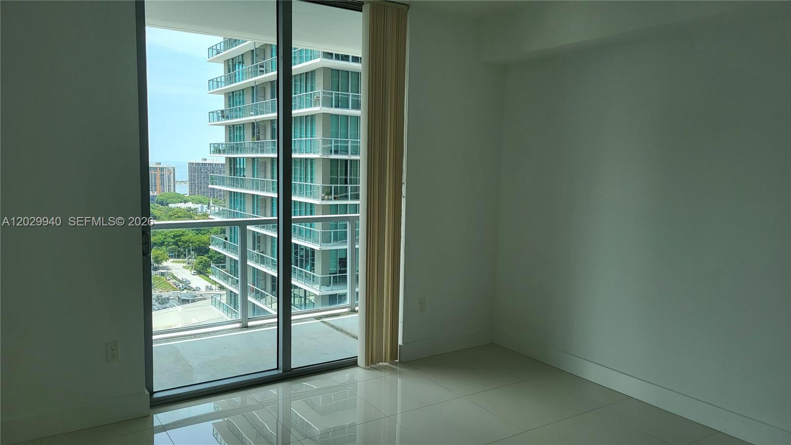 1111 Sw 1 Avenue 2718-n Property Photo 23