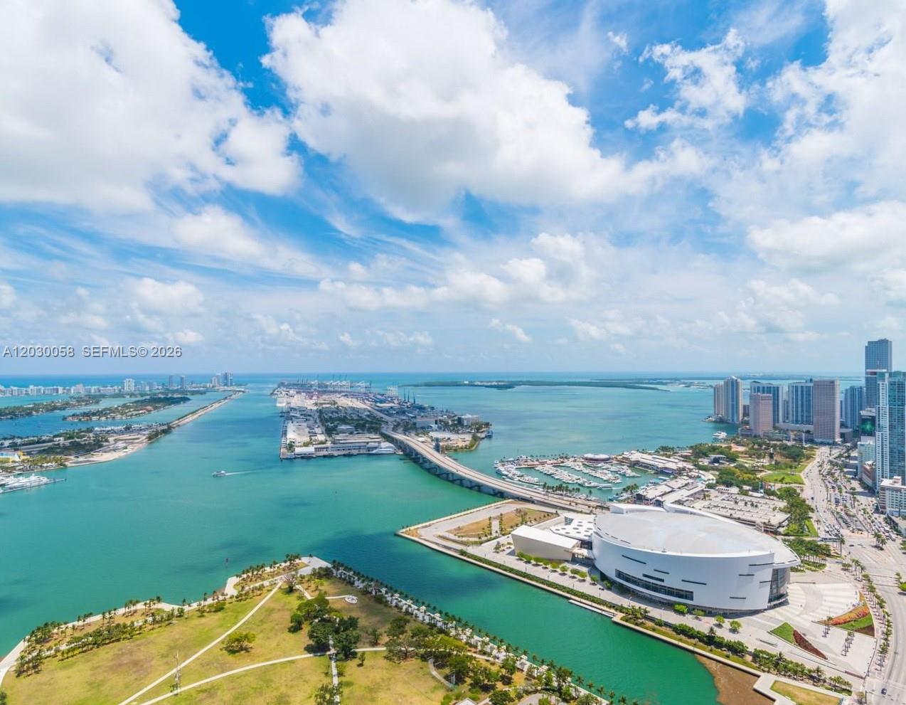 1100 Biscayne Boulevard 5203 Property Photo 45