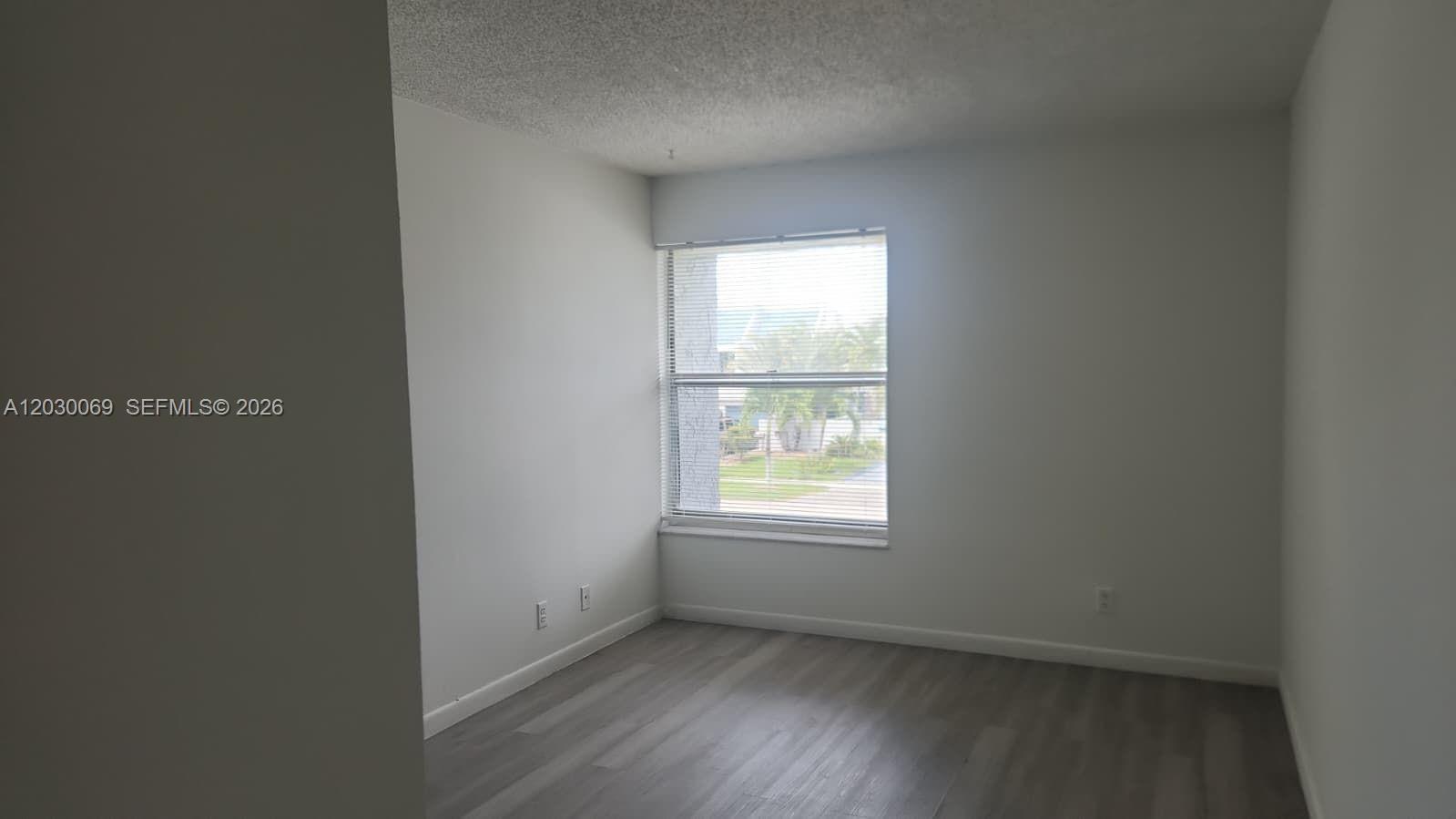 1817 Nw 58th Avenue 22 Property Photo 6