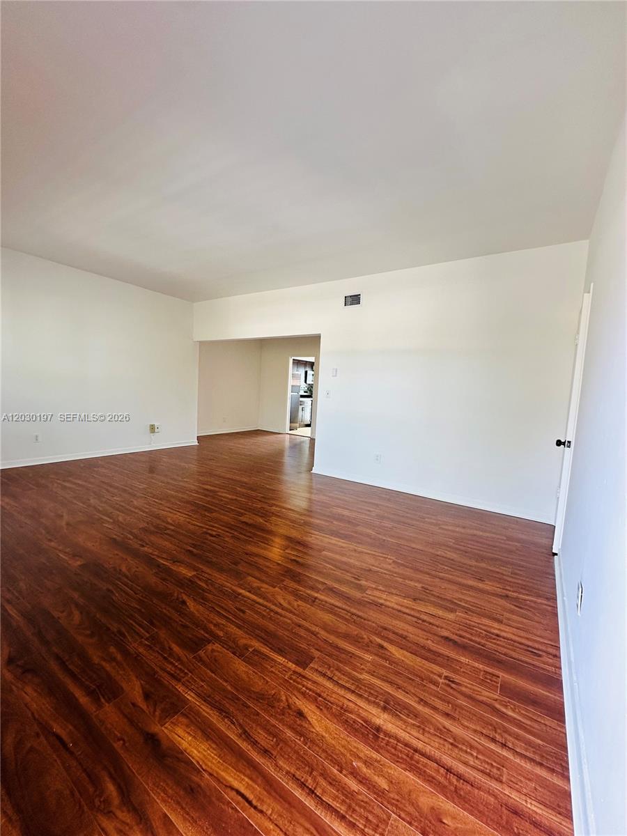 1905 Calais Drive 6 Property Photo 23