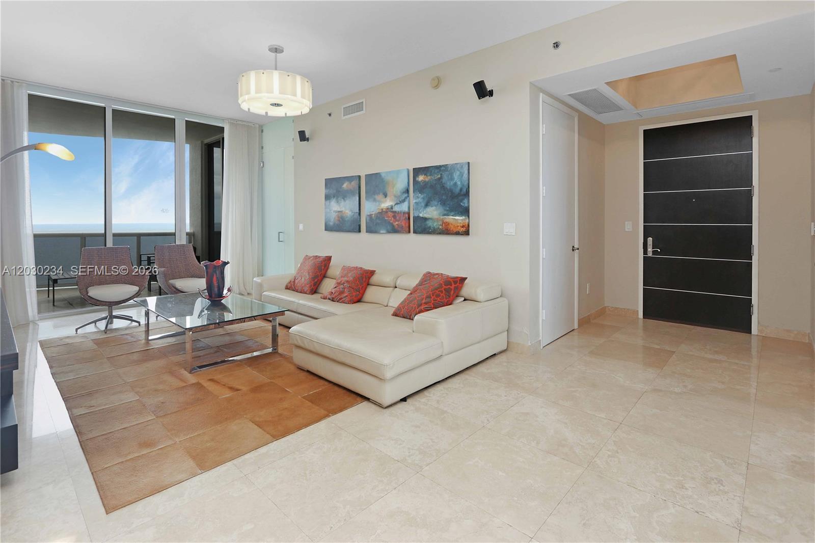 15901 Collins Avenue 2004 Property Photo 5