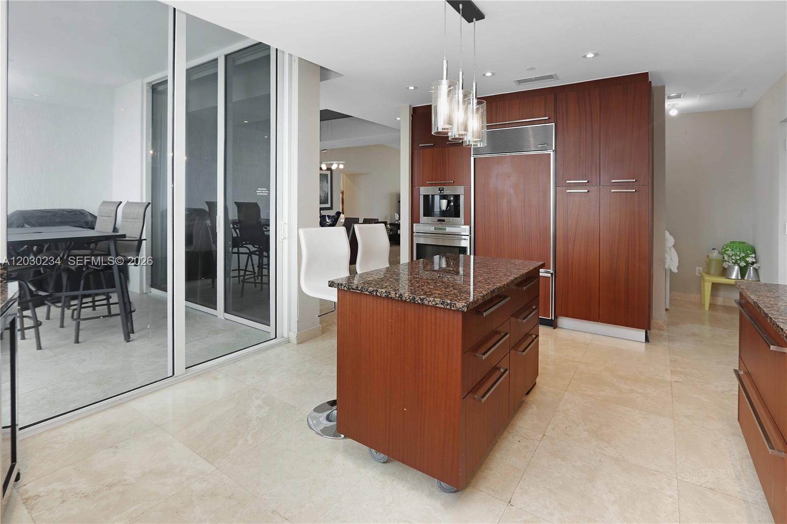 15901 Collins Avenue 2004 Property Photo 23