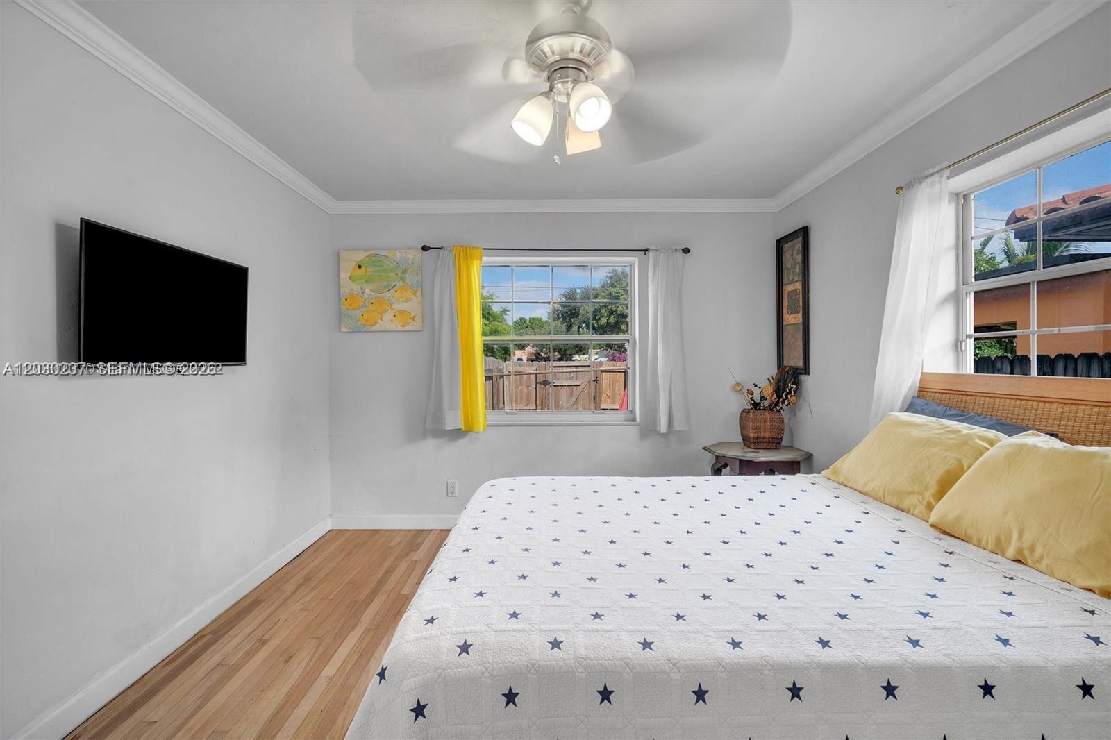 1635 Hollywood Boulevard A Property Photo 12