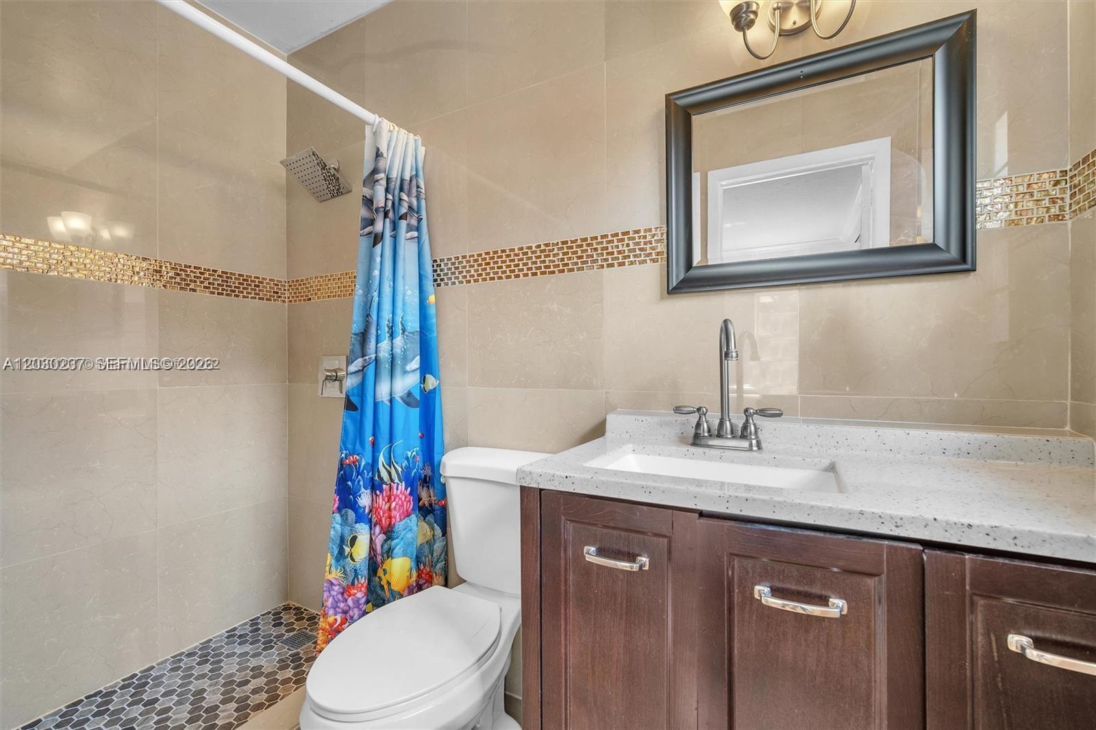 1635 Hollywood Boulevard A Property Photo 18