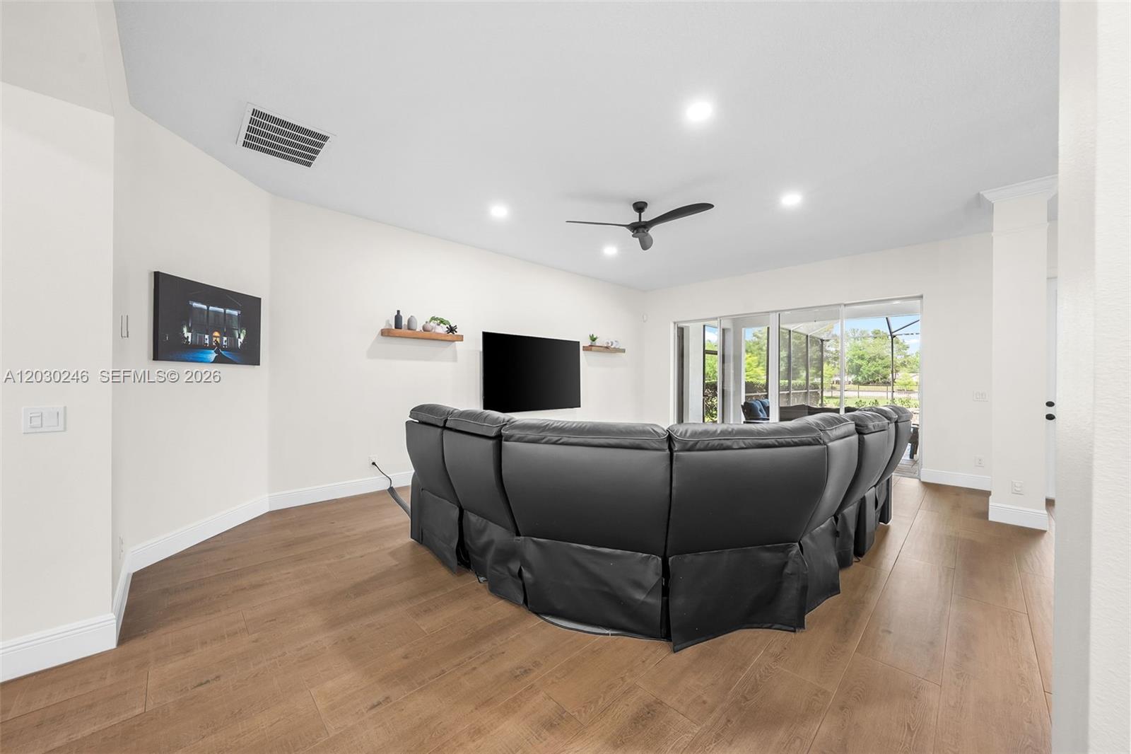 17425 Varona Place Property Photo 30