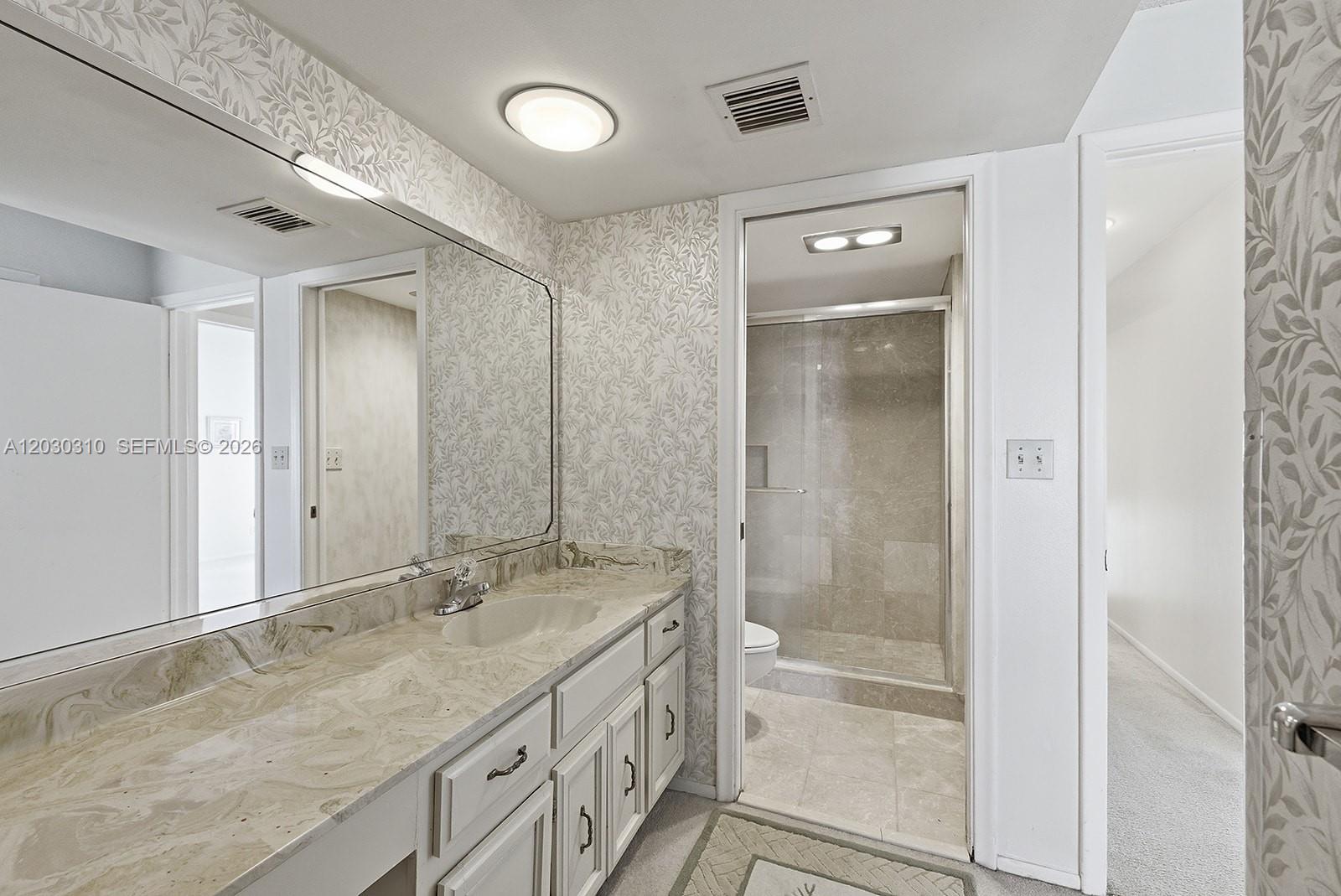 1309 Bridgewood Drive Property Photo 24