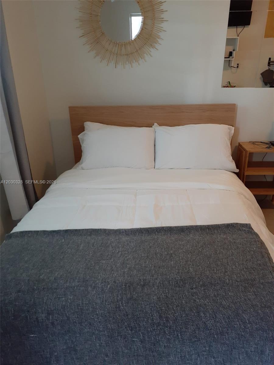 2306 Sunshine Boulevard - Property Photo 2