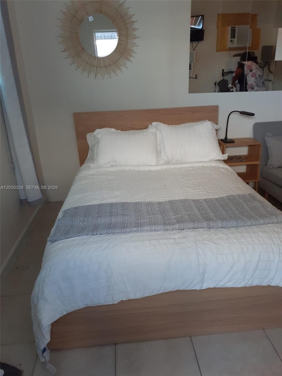 2306 Sunshine Boulevard - Property Photo 3