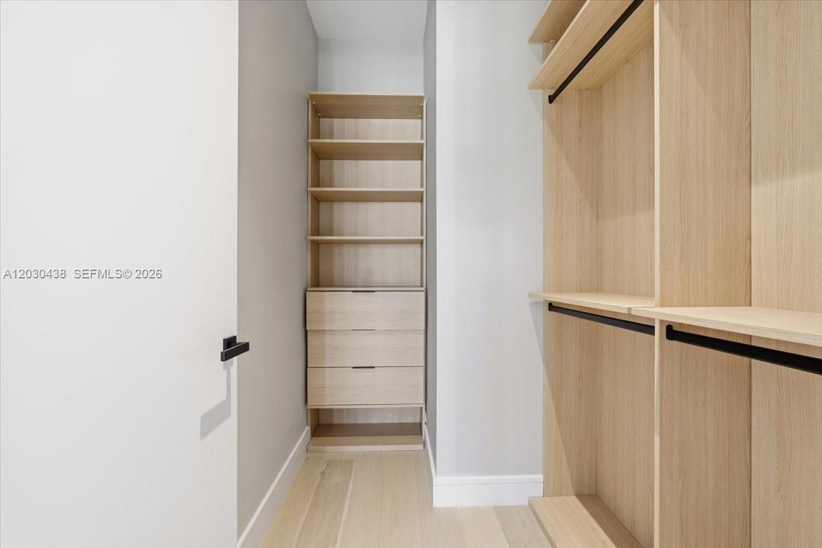 1380 Hollywood Boulevard Property Photo 27