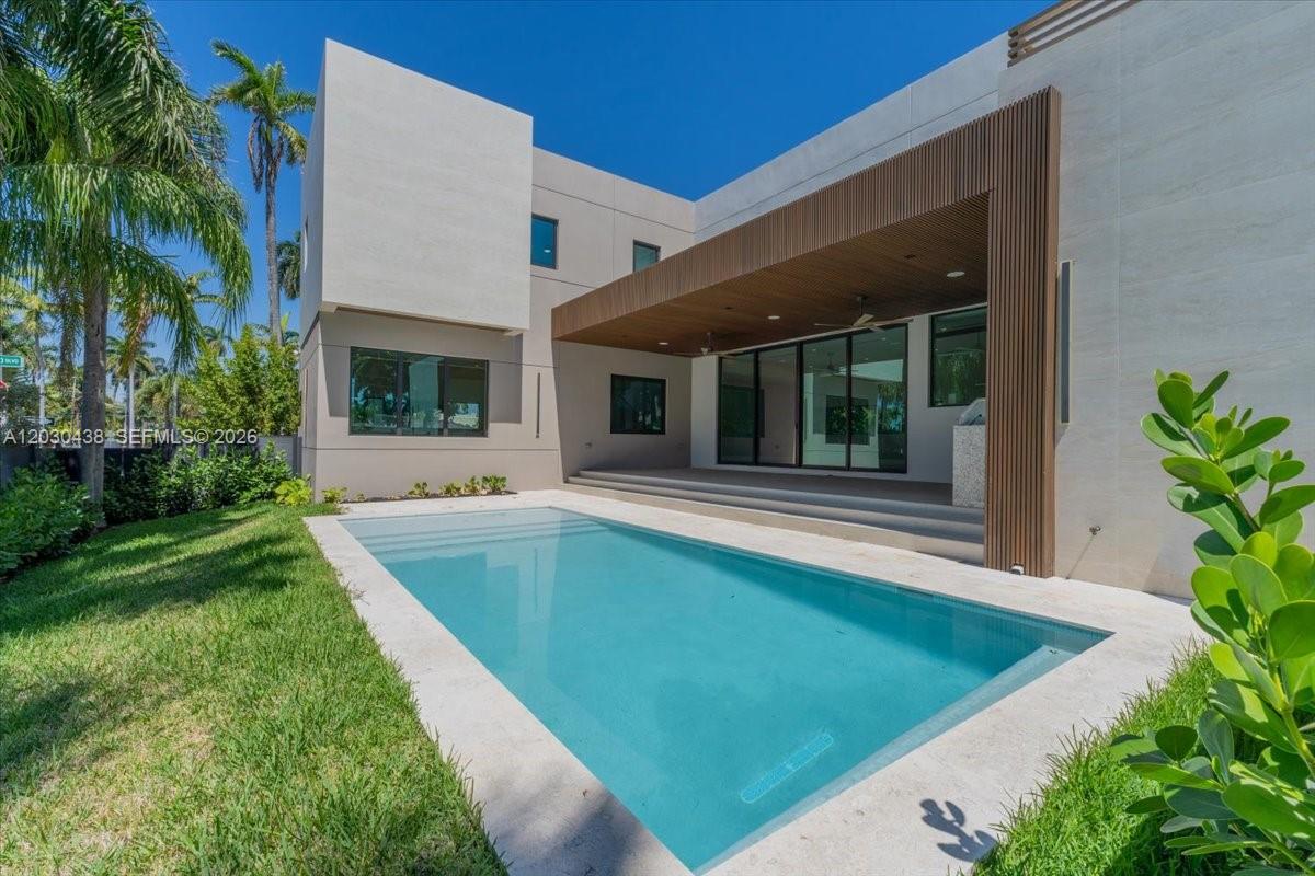 1380 Hollywood Boulevard Property Photo 46