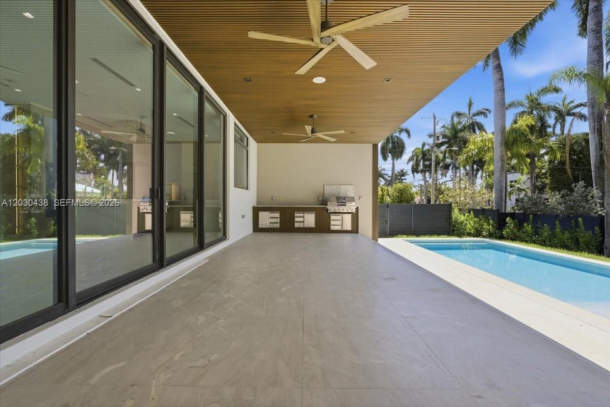 1380 Hollywood Boulevard Property Photo 48