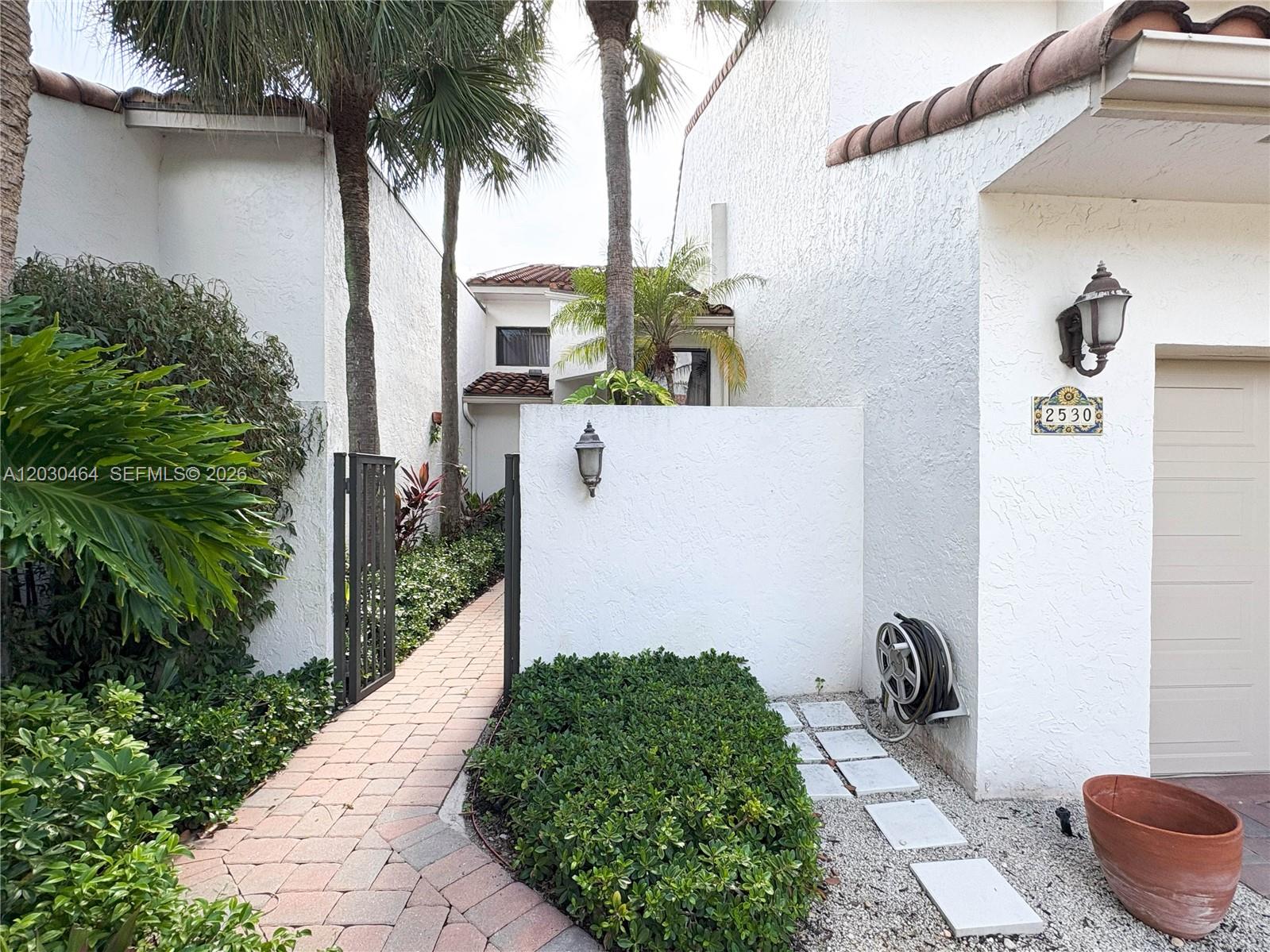 2530 Windsor Way Court N/a Property Photo 3