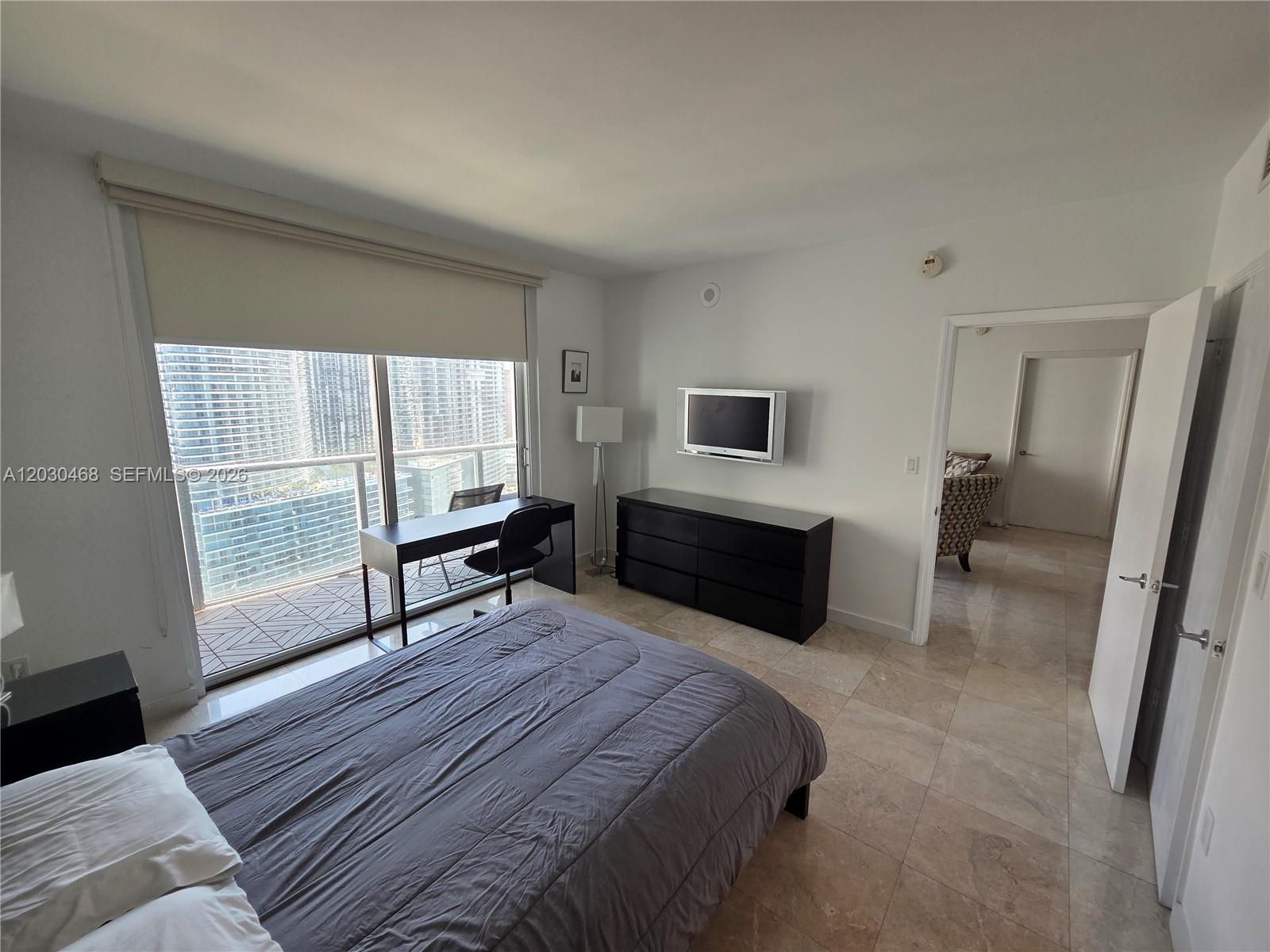 500 Brickell Avenue 3105 Property Photo 19