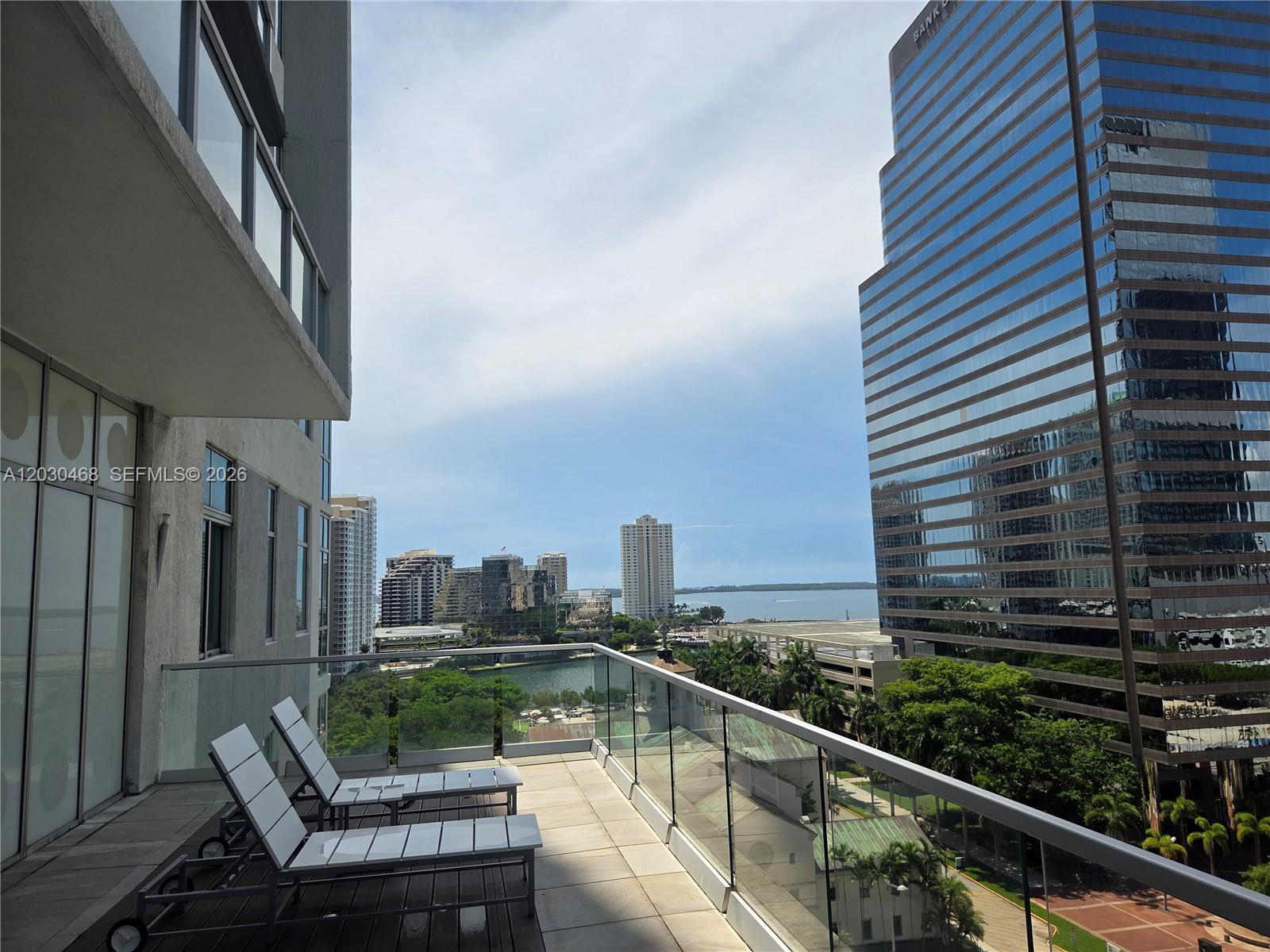 500 Brickell Avenue 3105 Property Photo 36