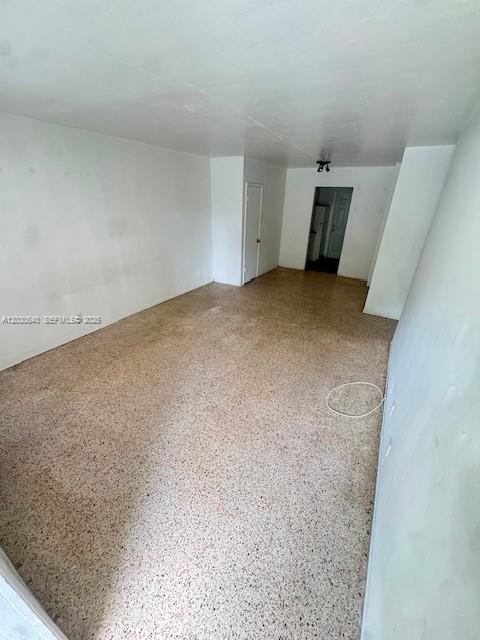 A12030540 Property Photo 4