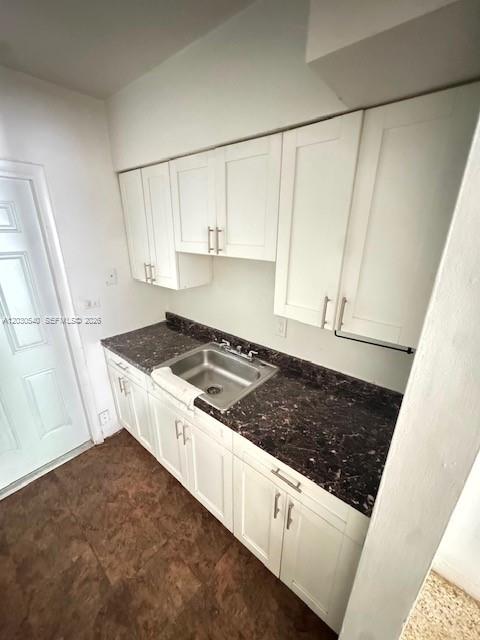 A12030540 Property Photo 5