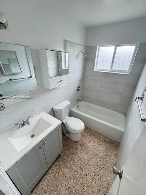 A12030540 Property Photo 12