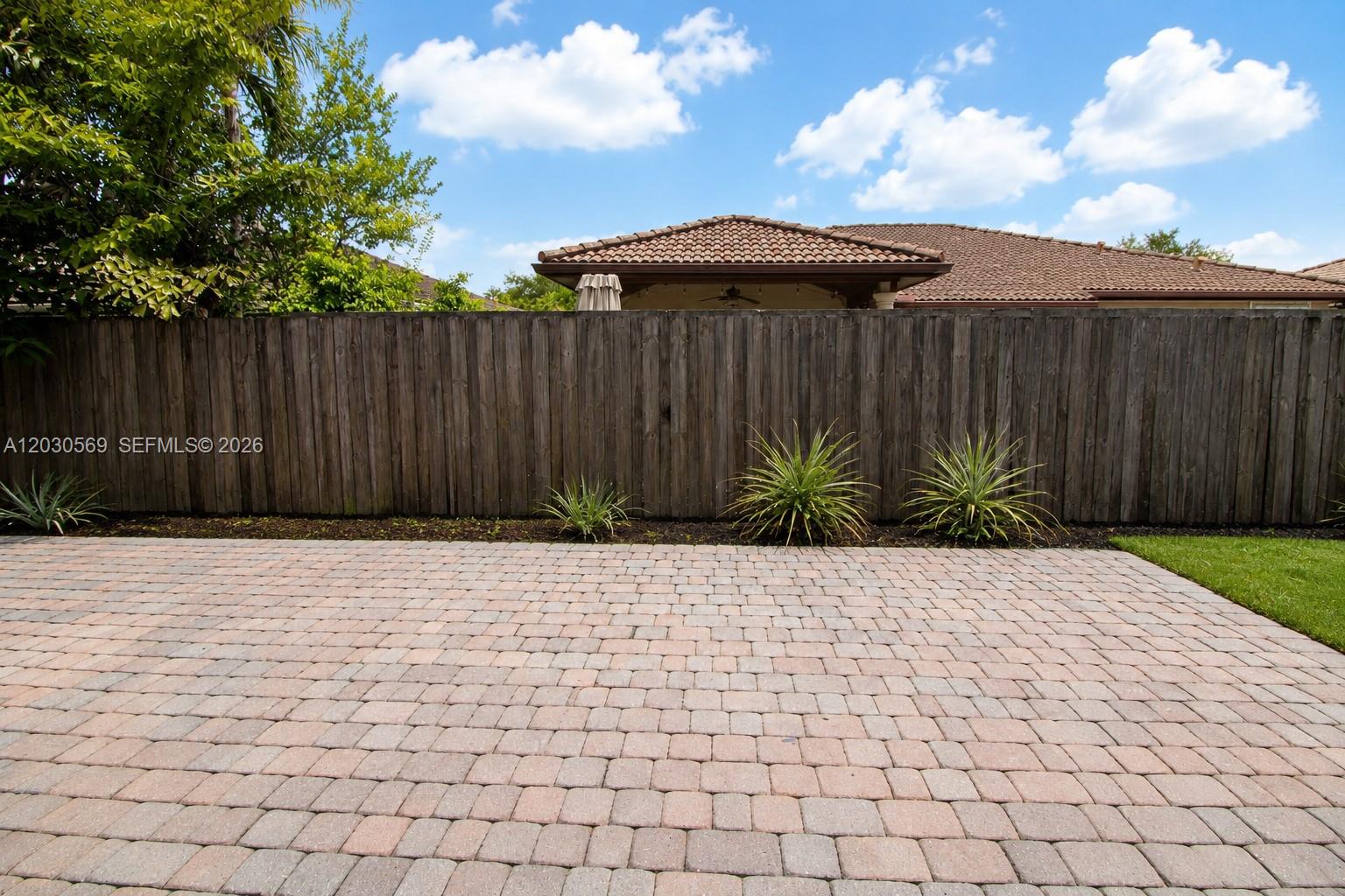 2564 Sw 147th Path Property Photo 25