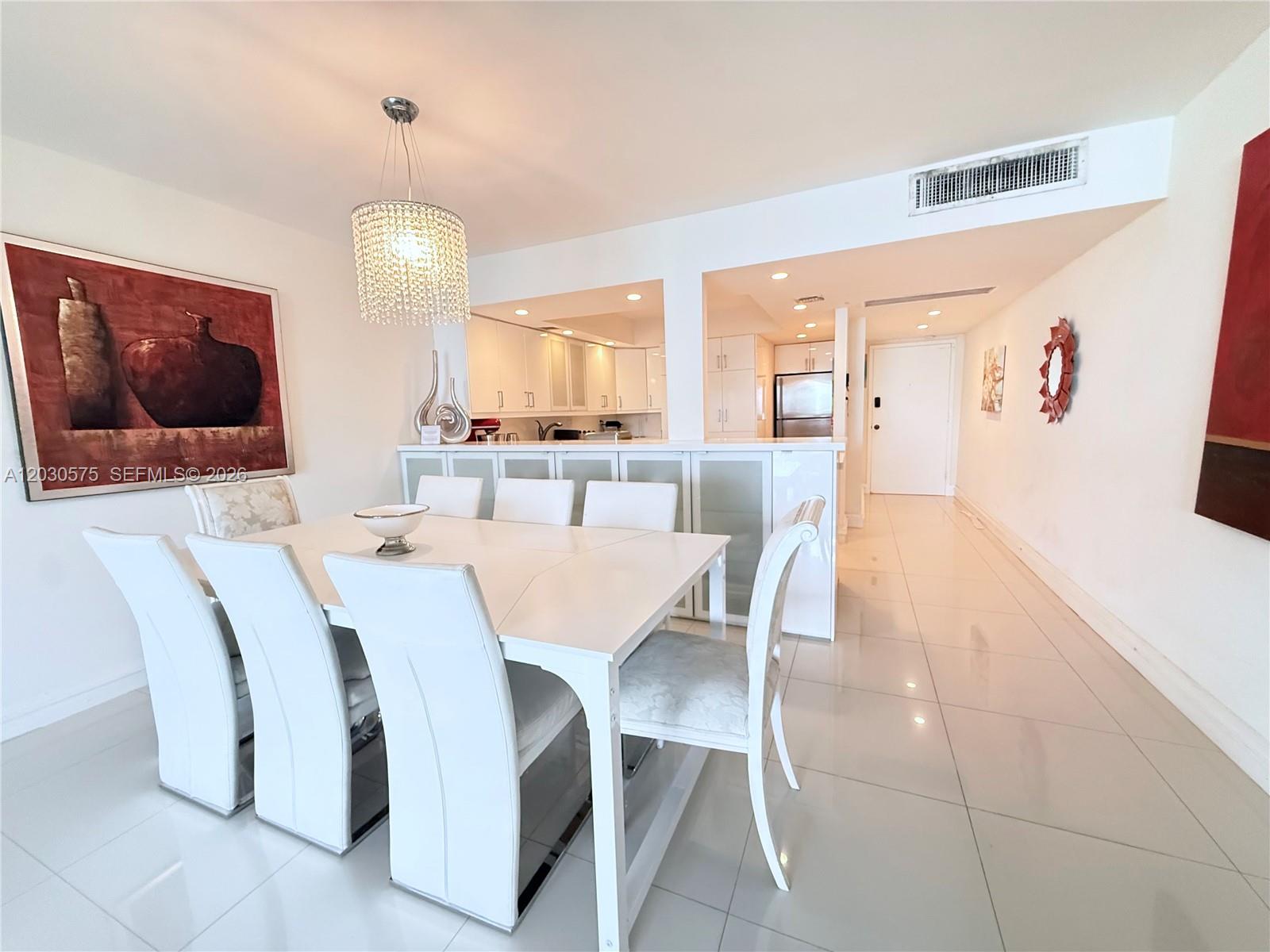 3140 S Ocean Drive 310 Property Photo 5
