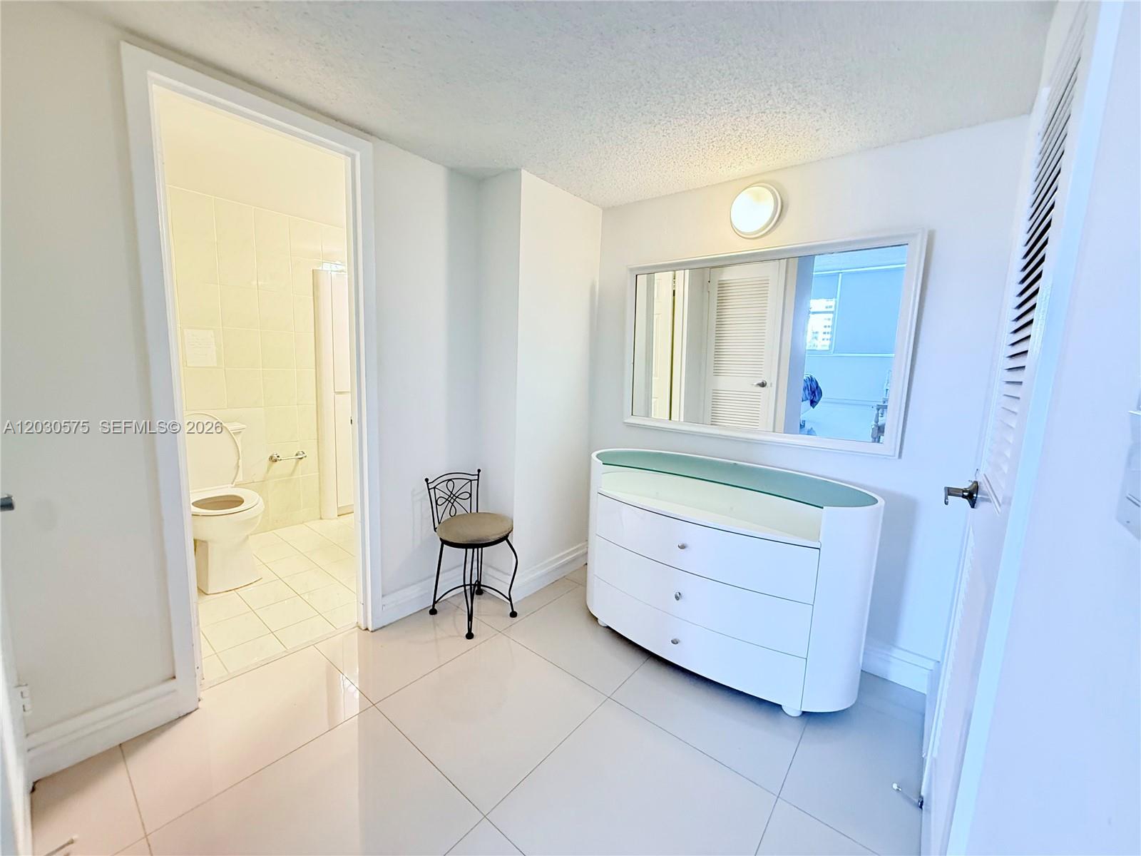 3140 S Ocean Drive 310 Property Photo 11