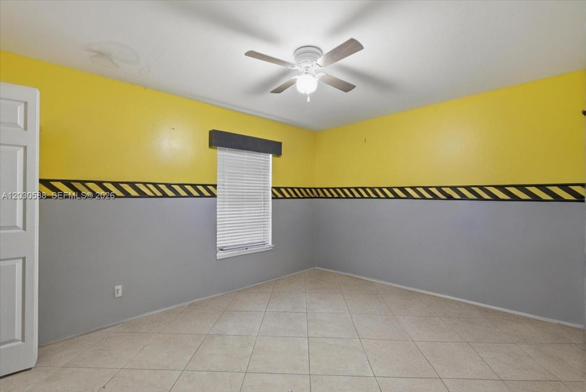 403 Sw 28th Place Property Photo 11