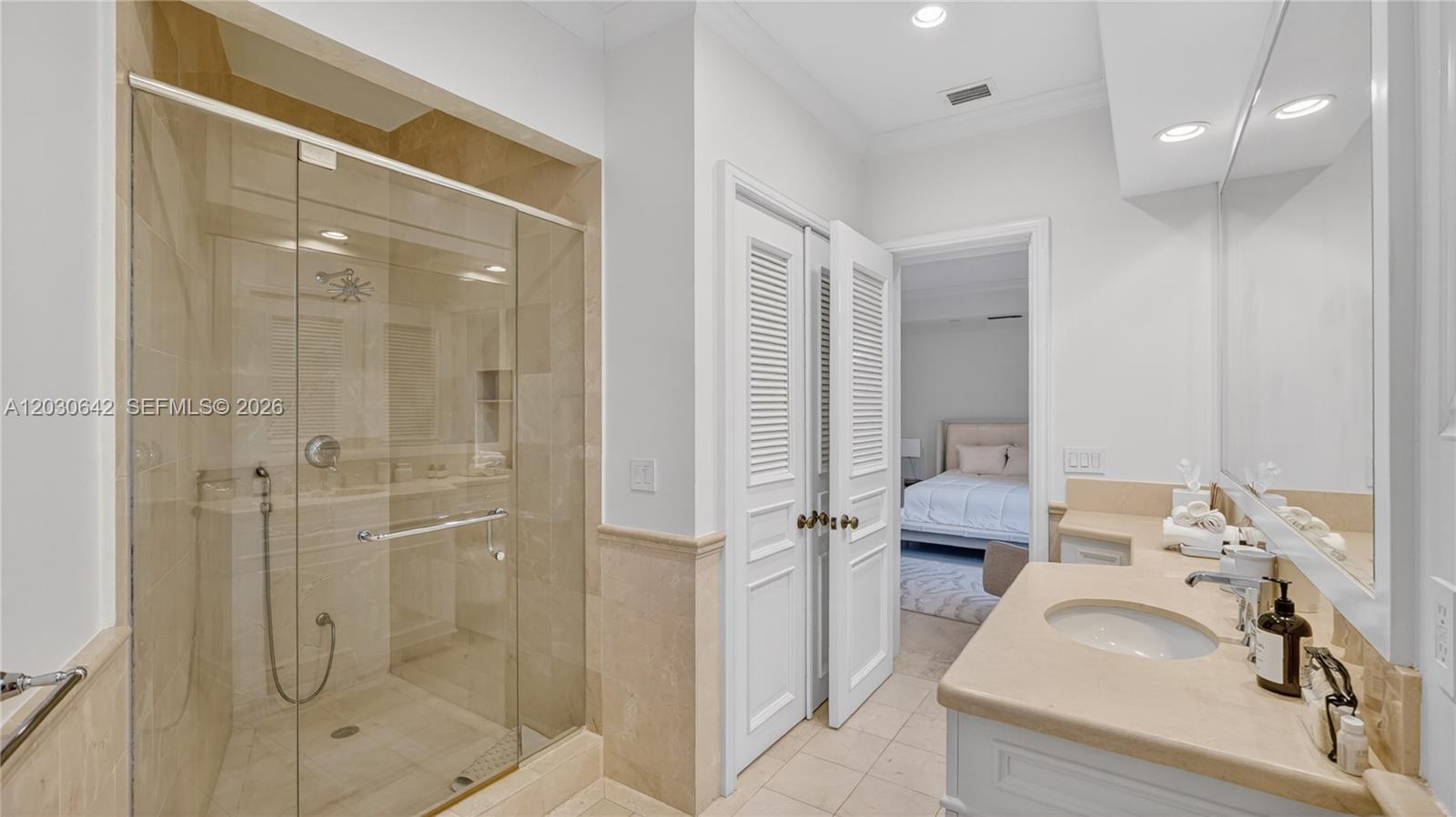 260 Cape Florida Drive Property Photo 100