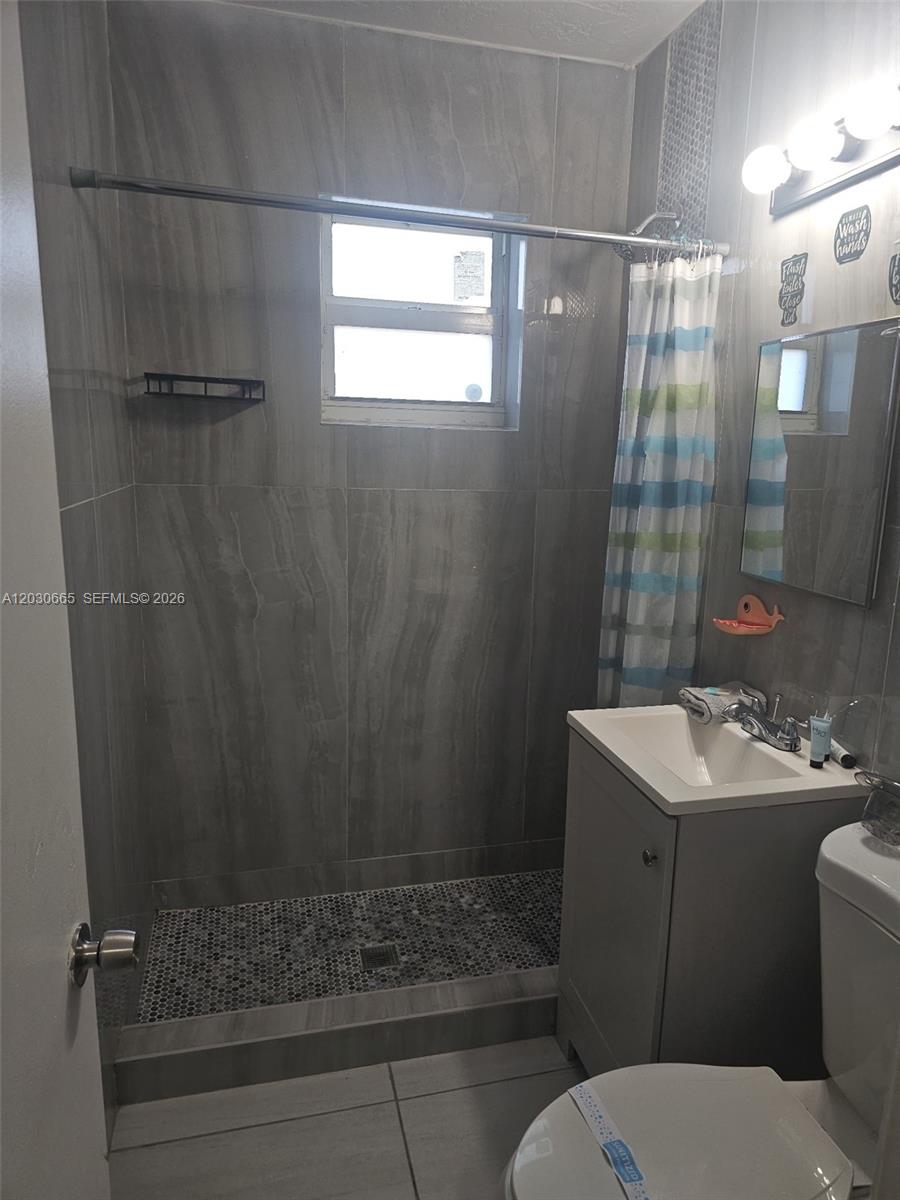 615 Ne 4th Street 2 Property Photo 5