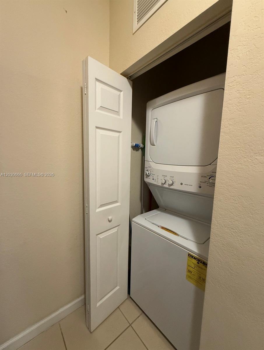 9273 Sw 172nd Avenue 9273 Property Photo 8