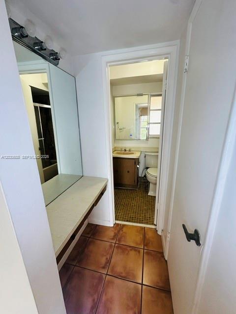 8775 Park Boulevard 309 Property Photo 16