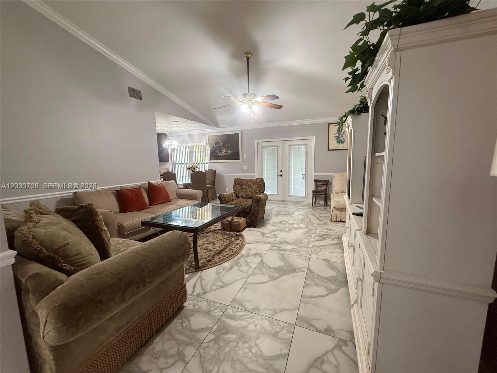 1800 Wisteria Street Property Photo 13
