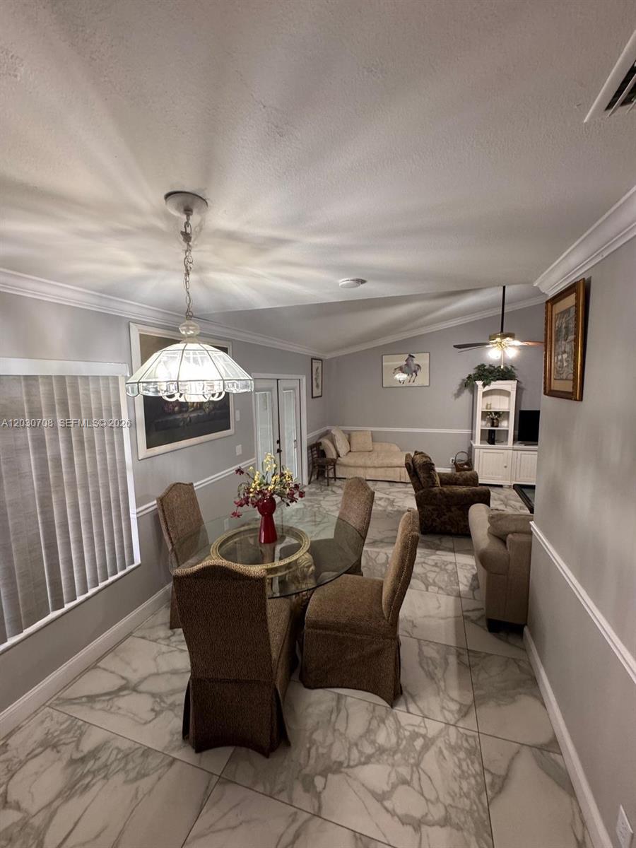 1800 Wisteria Street Property Photo 15
