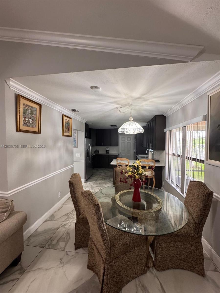 1800 Wisteria Street Property Photo 16