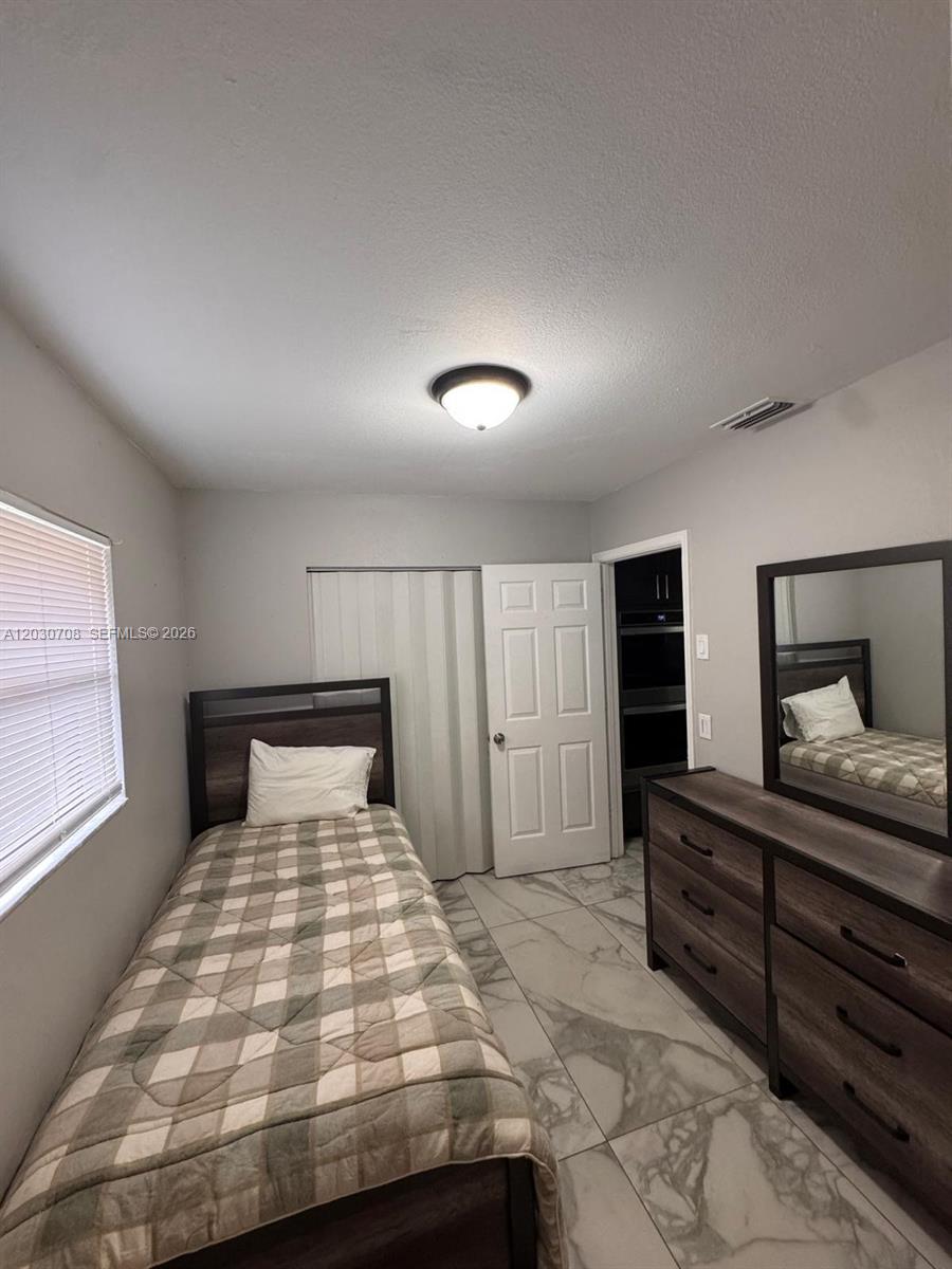 1800 Wisteria Street Property Photo 19