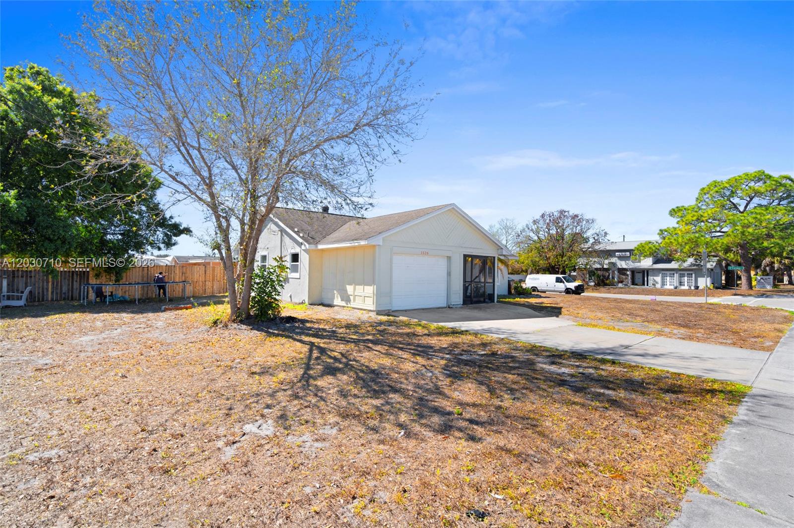 1526 Se Port St Lucie Boulevard Property Photo 3