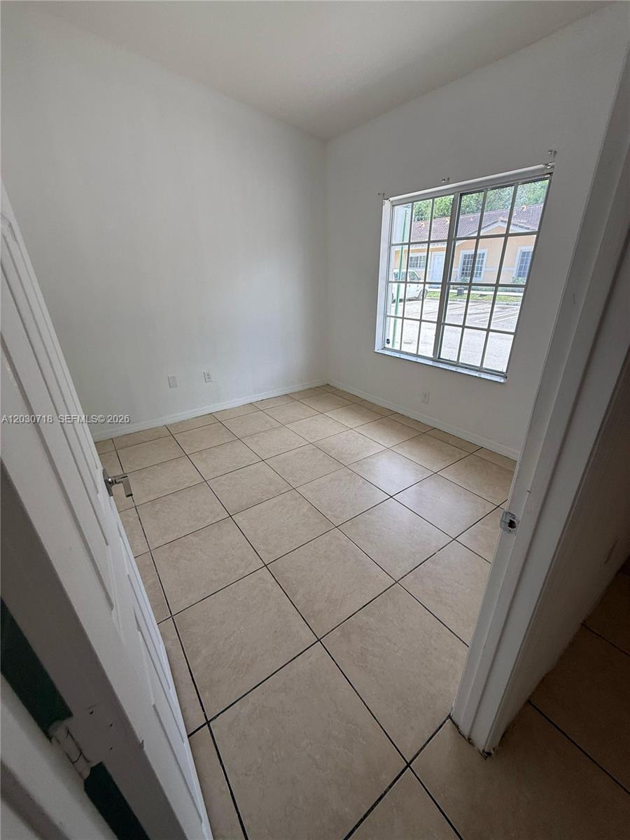 3826 Sw 48th Avenue 3826 Property Photo 21