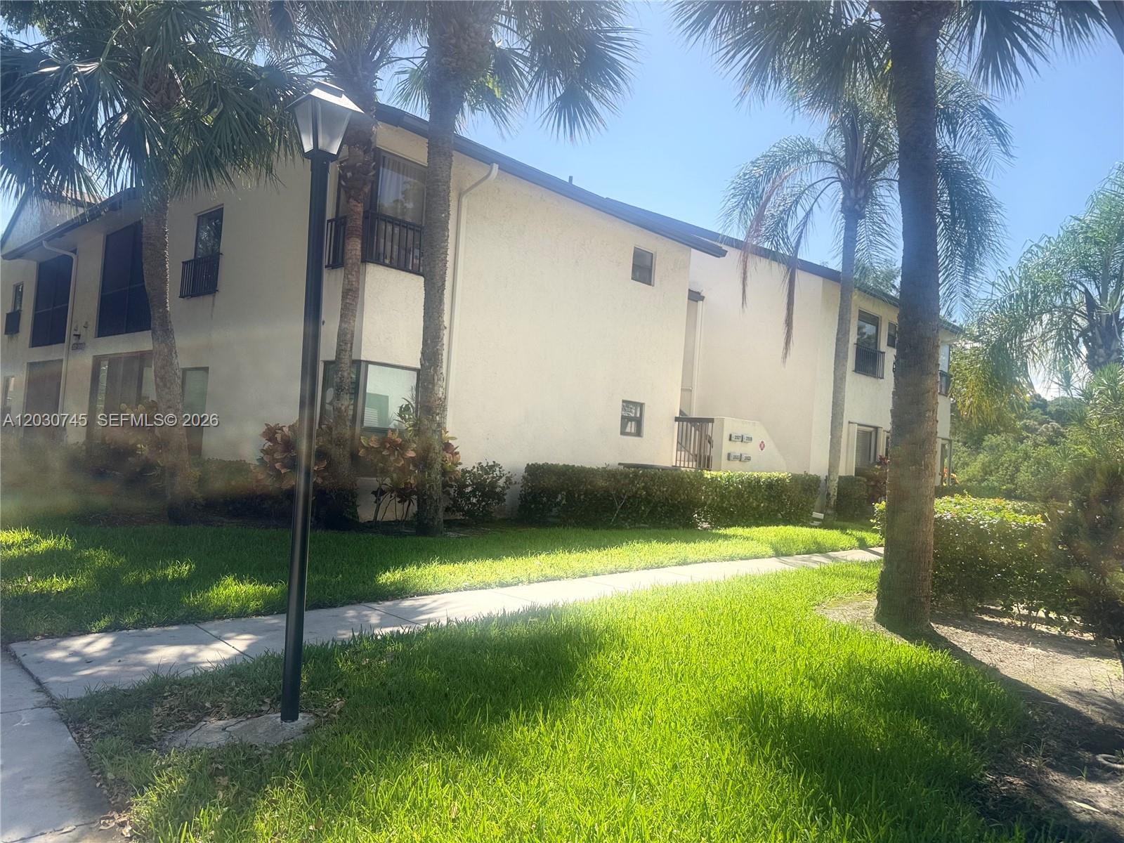 2526 N Carambola Circle N 1821 Property Photo 3